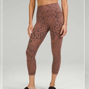 Lululemon Align High-Rise Crop 23